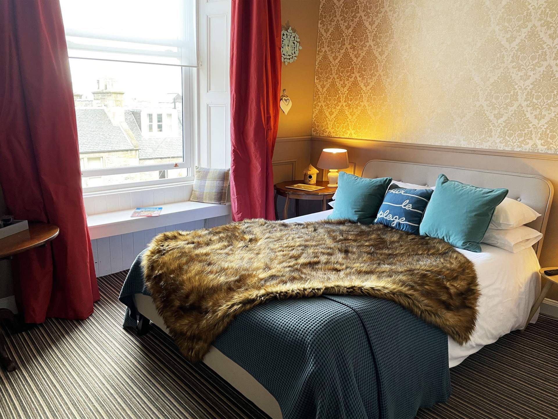 (c) Albyntownhouse.co.uk